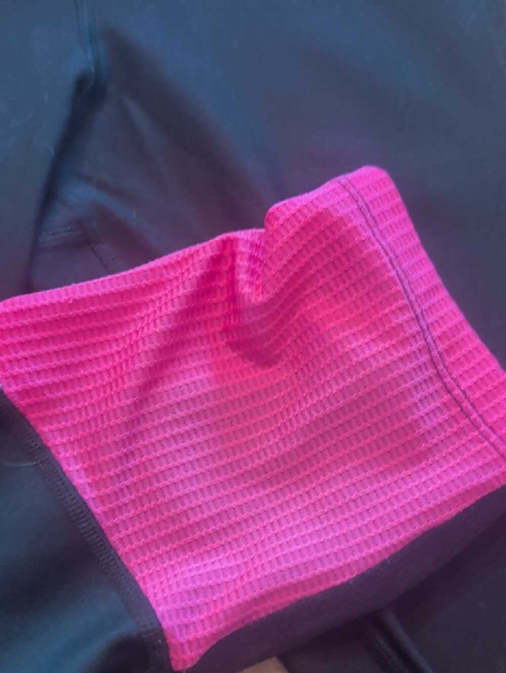 Under Armour Black Capri Leggings with Pink Ankle Panels - Picture 5 of 5